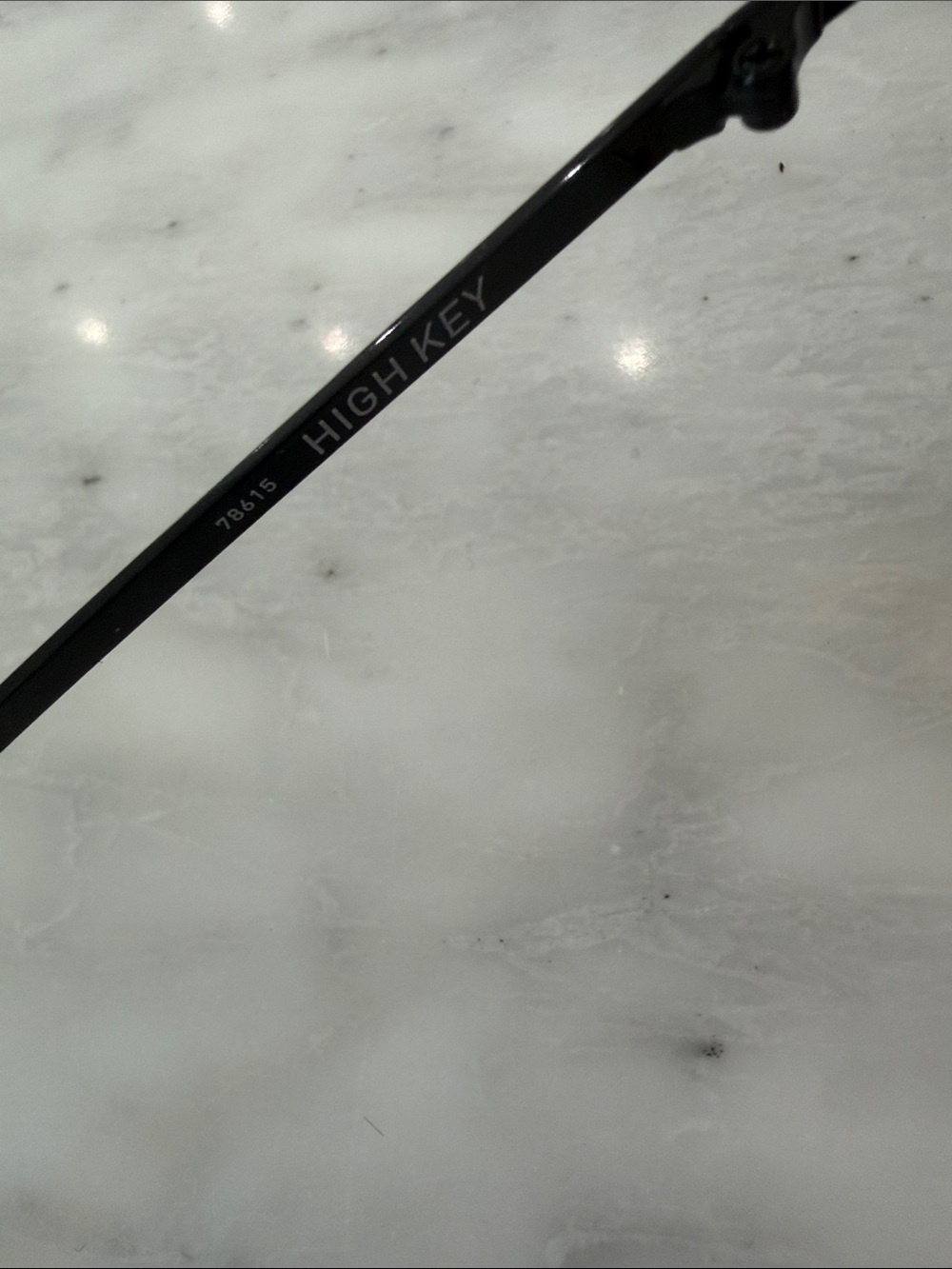 Quay Sunglasses - Picture 5 of 5
